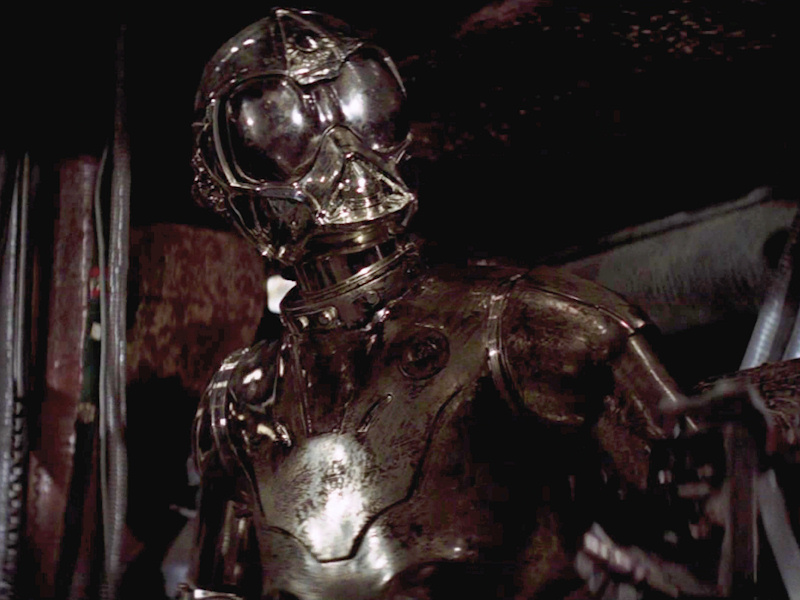 Illustration for article titled Top 10 Most Useless Star Wars Droids Of All Time